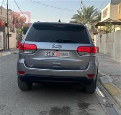 جیپ گراند شیرۆکی